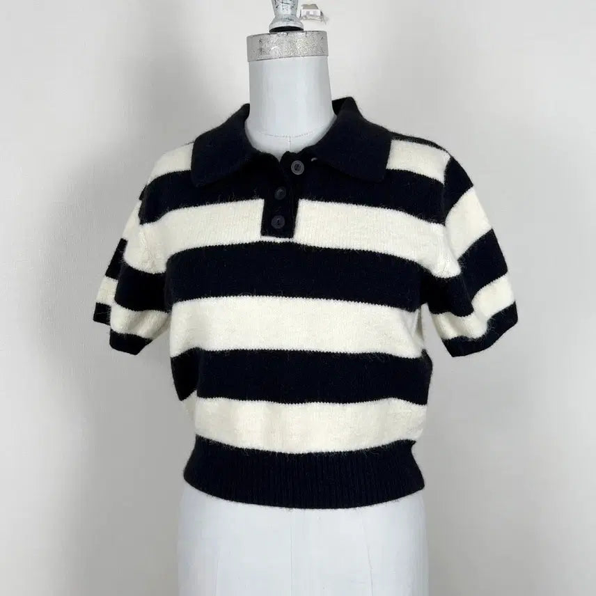 [BUNJANG] 8Seconds 2024 Black Knit Collar Short Sleeve Top / 에잇세컨즈 2024 니트 카라 반팔 여85 S 라덴 빈티지