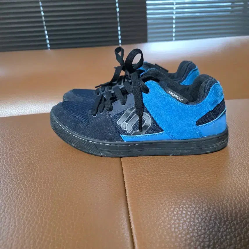 [BUNJANG] Five Ten Freerider Shoes Blue 275mm / 파이브텐 프리라이더 신발 블루 275미리