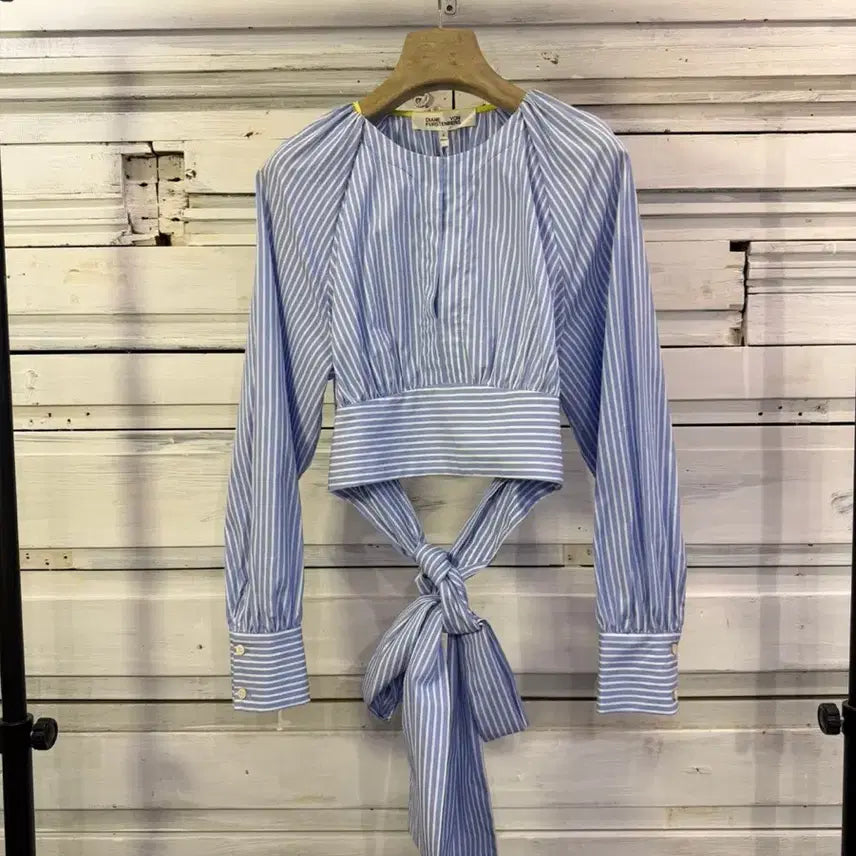 [BUNJANG] Diane von Furstenberg Blouse Women's Size 55 / 다이앤 본 퍼스텐버그 블라우스 여성55