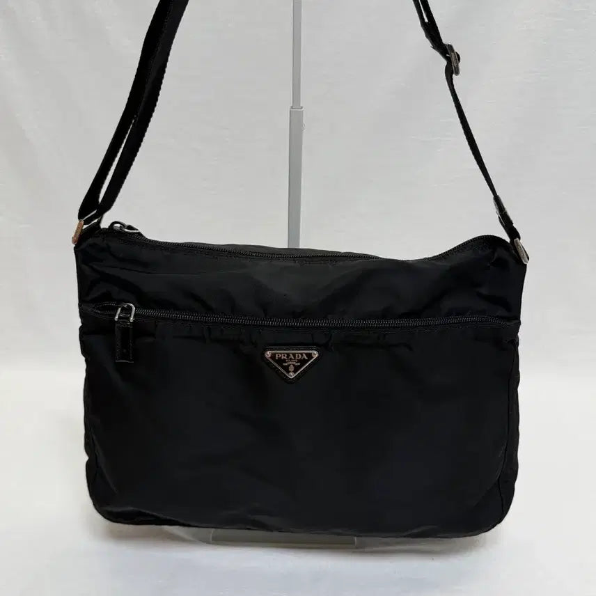 [BUNJANG] Prada Nylon Crossbody Messenger Shoulder Bag Black / 정품 프라다 나일론 크로스백 메신저백 숄더백 블랙