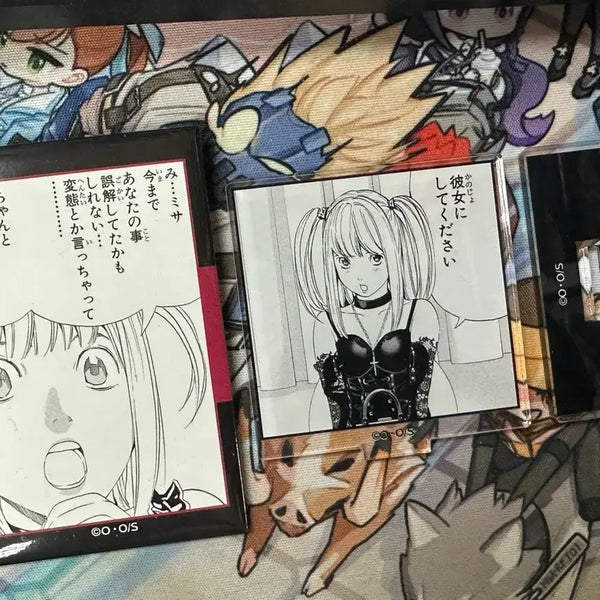 [BUNJANG] Death Note Misa Original Art Acrylic Stand & Can Badge Bundle Set / 데스노트 미사 원화 아크릴스탠드 캔뱃지 일괄