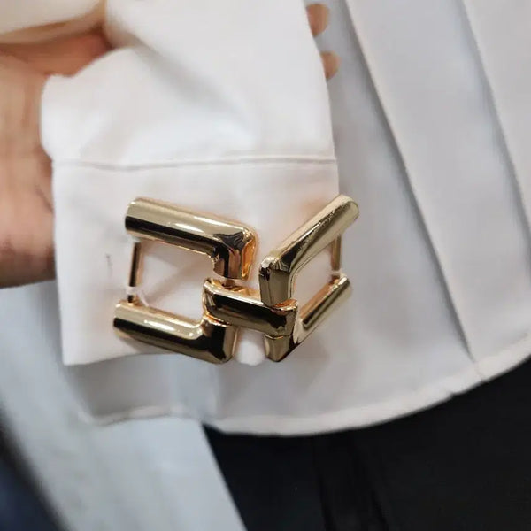 [BUNJANG] White Blouse Shirt with Gold Sleeve Detail / 블라우스 여성 의류 흰색 셔츠