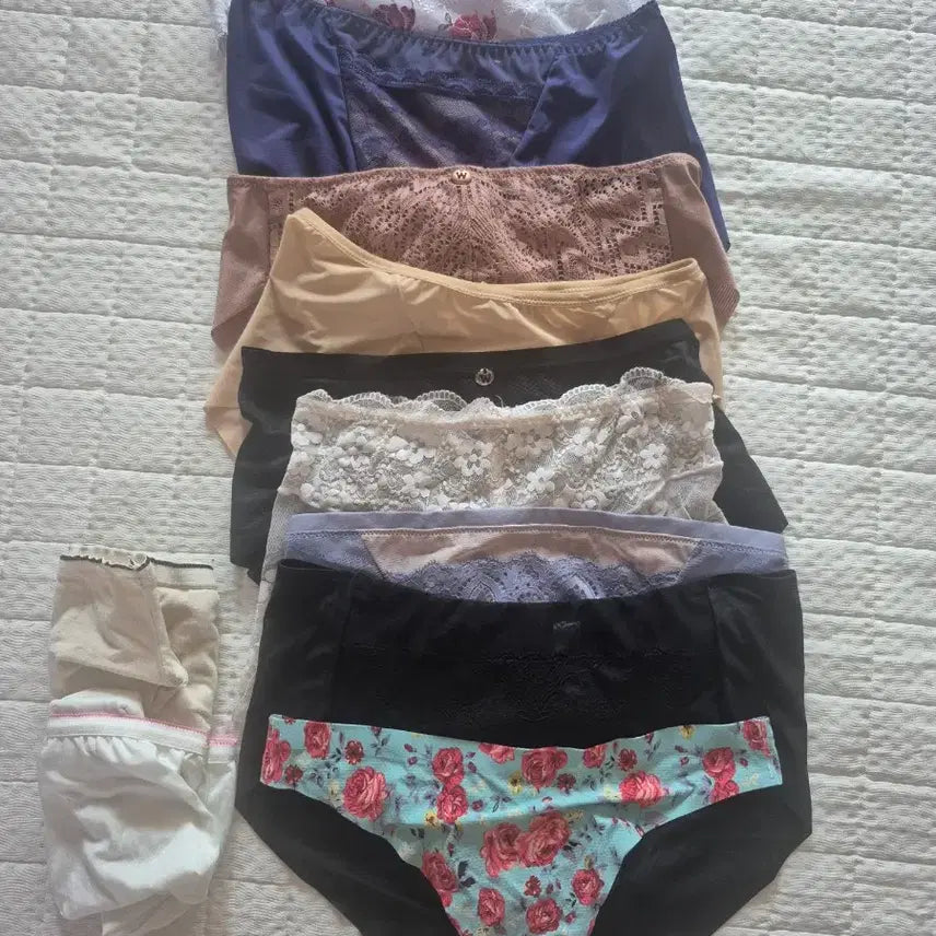 [BUNJANG] Women's Underwear Bundle Set (9+2 Pieces) / 여성팬티 일괄