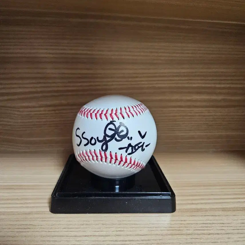 [BUNJANG] Park So-young Autographed Cheerleader Ball / 박소영 치어리더 싸인볼
