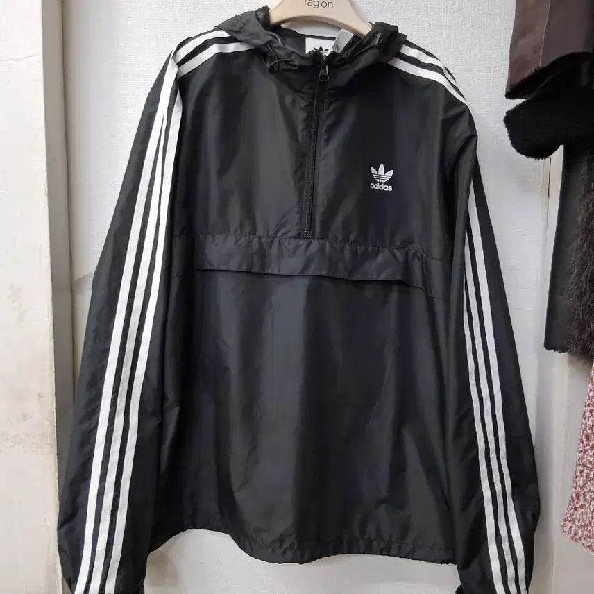 [BUNJANG] Adidas Three-Stripes Windbreaker Hooded Jacket Black L / 아디다스 삼선 바람막이 후드 자켓 블랙 L