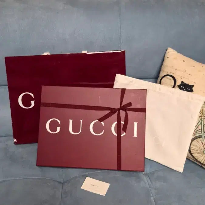 [BUNJANG] Gucci Men's Clutch Box Set / G10-2)구찌남성클러치박스풀셋40*30(박스 +쇼핑백가격임)더스트추가