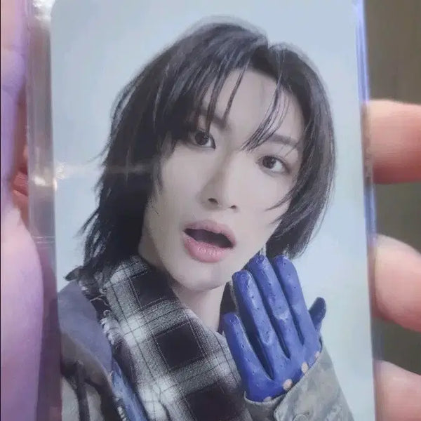 [BUNJANG] ATEEZ Cinema POB Seonghwa Photocard / 에이티즈 시네마 특전 포카 성화 양도