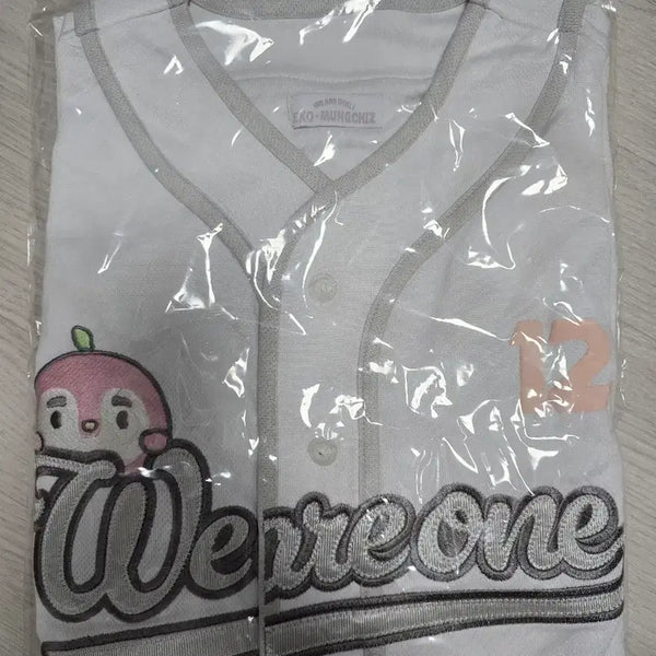 [BUNJANG] EXO D.O. Kyungsoo Pink Penguin Uniform / 디오 도경수 핑귀니 유니폼