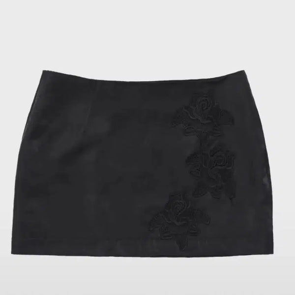 [BUNJANG] THREETIMES Rose Satin Mini Skirt / 달링유어배드 로즈 새틴 미니 스커트 | 쓰리타임즈 마뗑킴 비앰프롬