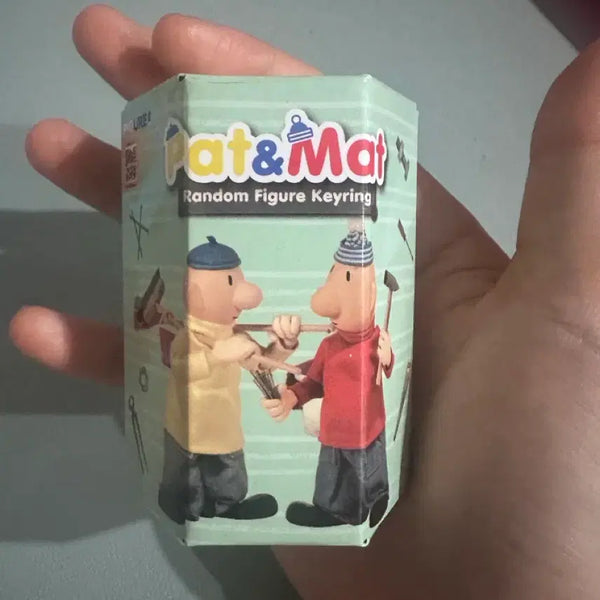 [BUNJANG] Pat & Mat Random Figure Keychain (Sealed) / 패트와 매트 랜덤 피규어 키링 미개봉