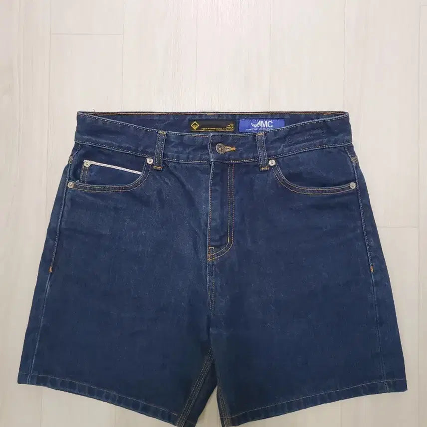 [BUNJANG] Privilege Works Denim Shorts / 프리즘웍스 청반바지