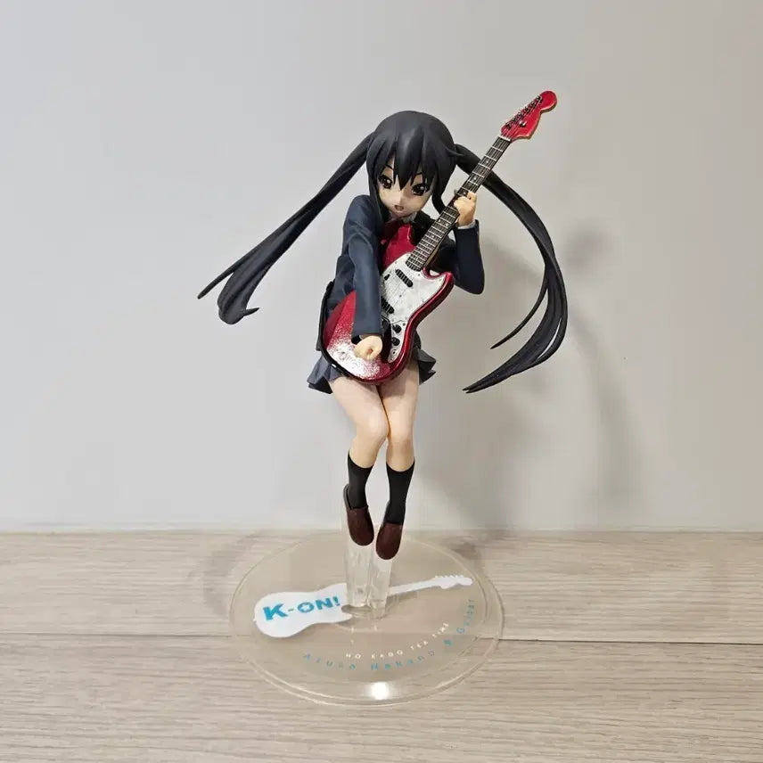 [BUNJANG] K-On! Azusa Nakano Figure / 케이온 나카노 아즈사 피규어
