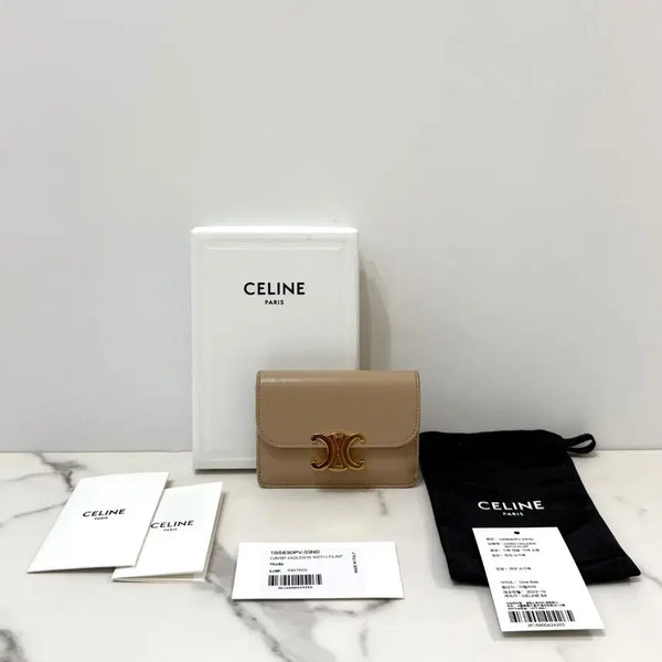 [BUNJANG] Celine Triomphe Flap Cardholder Nude Beige / 셀린느 플랩 트리옹프 카드지갑 누드 베이지 10I583DPV 03VD