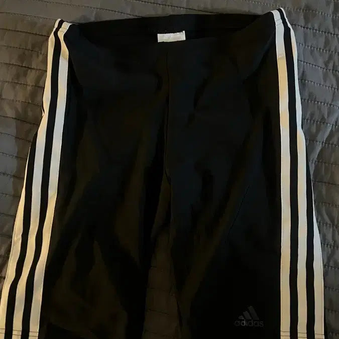 [BUNJANG] Adidas Three-Stripes Swim Shorts / 아디다스 수영복 바지