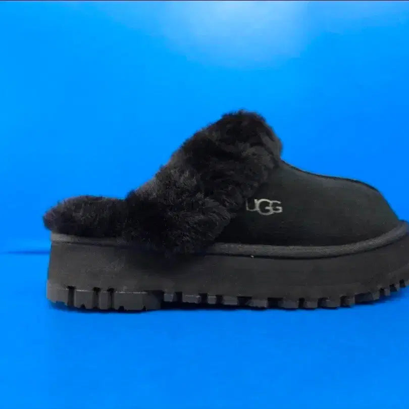 [BUNJANG] UGG Authentic Black Platform Slippers / UGG정품 슬리퍼260