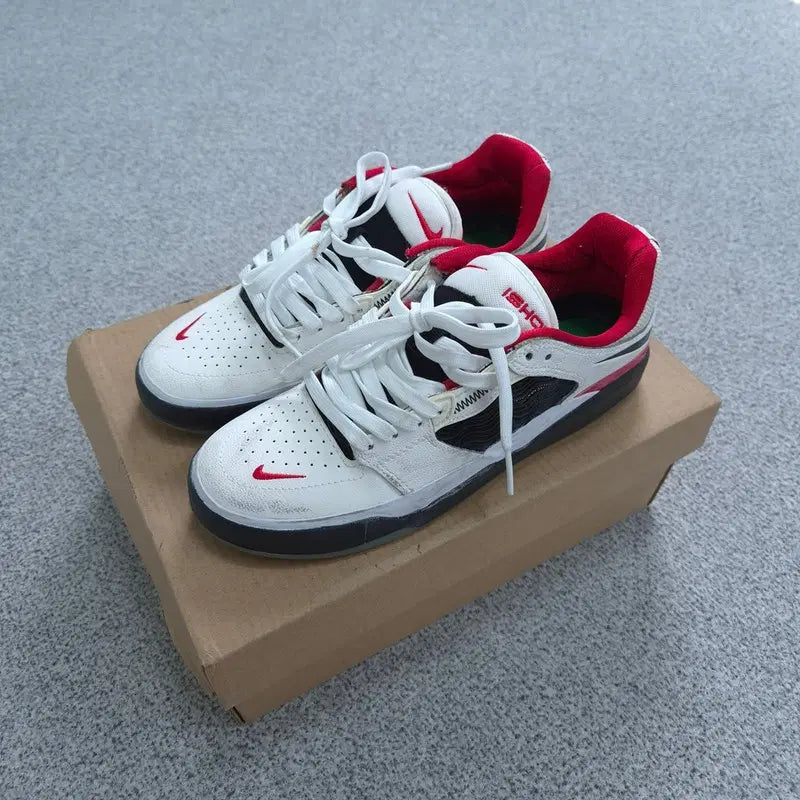 [BUNJANG] Nike Sneakers Size 230 / 230 나이키 스니커즈/일반 운동화 | 0821B19