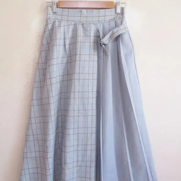 [BUNJANG] Gray Check Pleated Skirt / 그레이 체크/ 플리츠 스커트 (새옷)