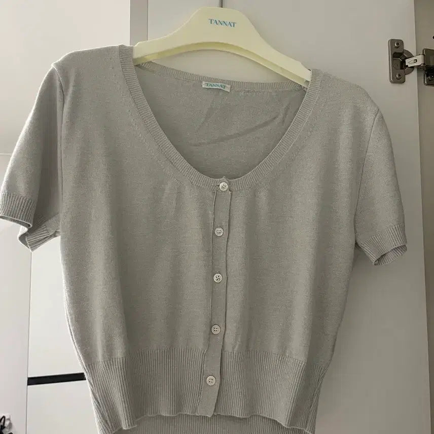 [BUNJANG] Tanatt Short-Sleeve Cardigan Mint Grey / 타낫 반팔 가디건 민트그레이