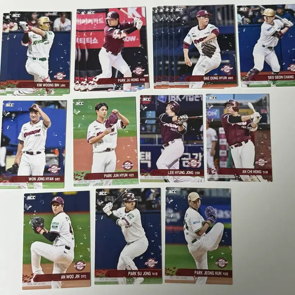 [BUNJANG] KBO Official Collection Card Plus 2026 Kiwoom Heroes Normal Holographic Photocard / Kbo 2026 오피셜 컬렉션 카드 플러스 키움 히어로즈 노멀 홀로 포카 포토카드