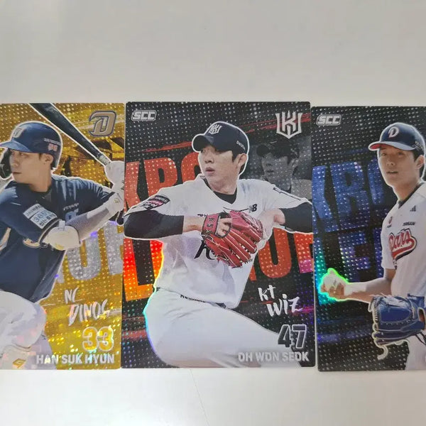 [BUNJANG] KBO Baseball Cards Parallel Version - Han Seok-hyun, Choi Min-seok, Oh Won-seok / KBO 카드 신버전 패러렐 카드 한석현/최민석/오원석