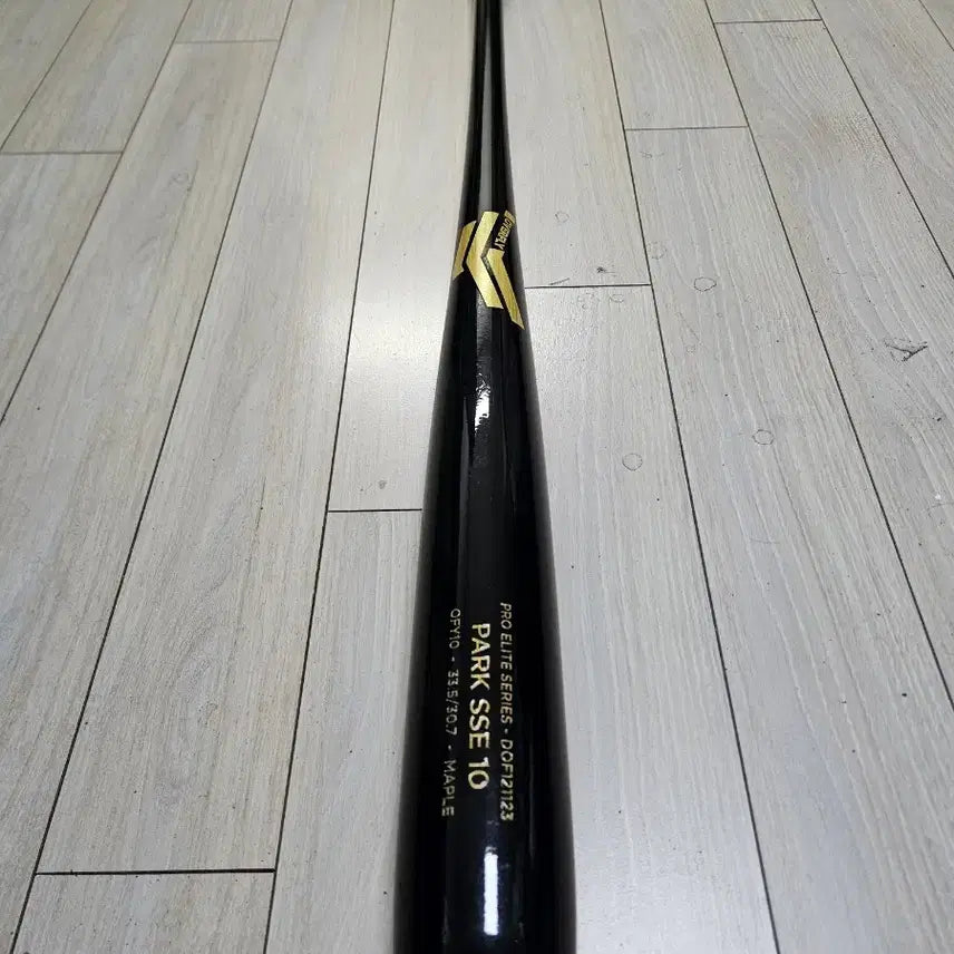 [BUNJANG] Overfly Wood Bat Park Se-hyeok Model / 오버플라이 나무배트 팝니다.