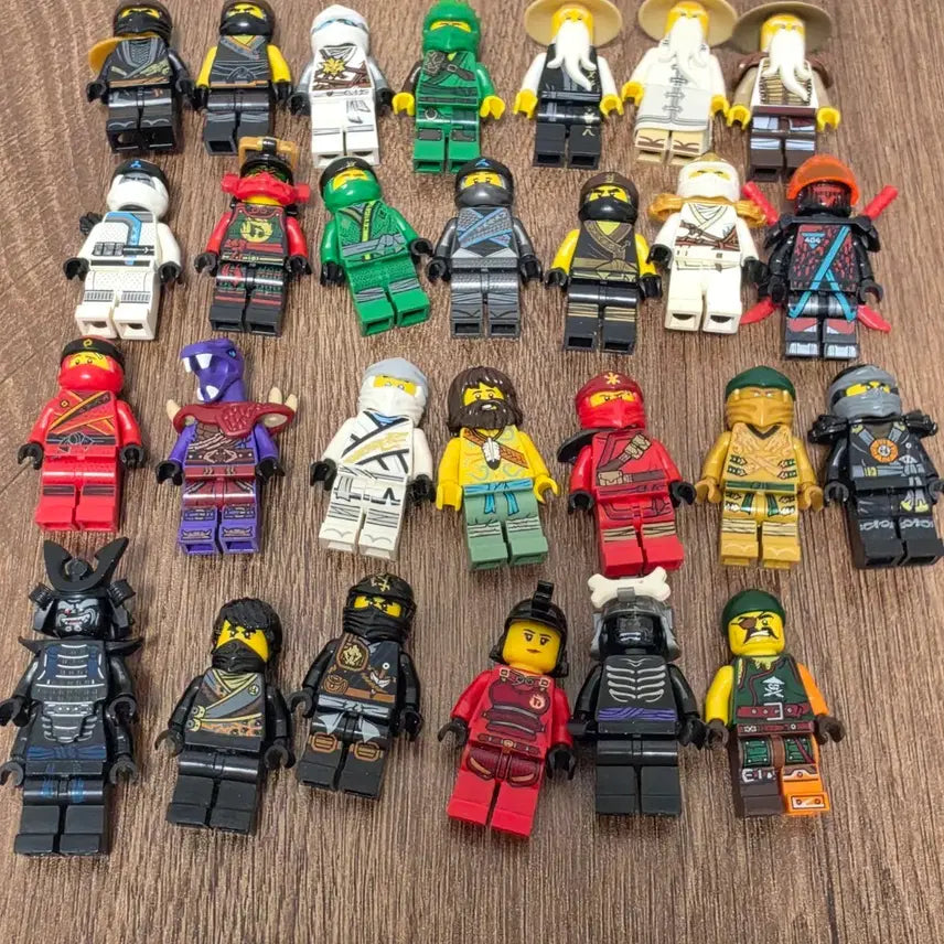 [BUNJANG] LEGO Ninjago Minifigure Bundle (27 pcs) / 레고 닌자고 미니피규어 27개 일괄