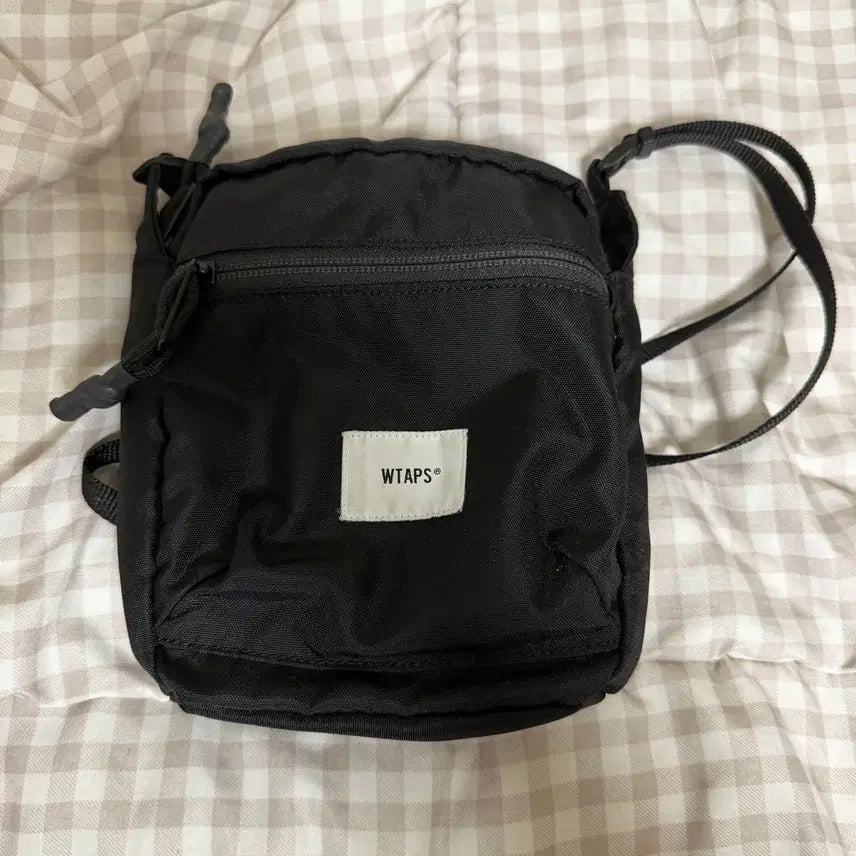 [BUNJANG] WTAPS Cross Body Sling Bag Black / WTAPS 크로스백 슬링백 블랙