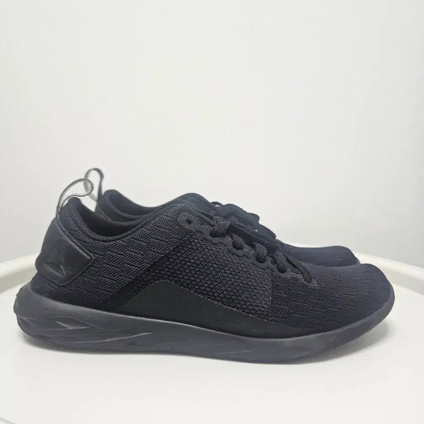 [BUNJANG] Reebok Astro Ride Work Sneakers (265) / 265리복 아스트로라이드 워크  운동화    -1339