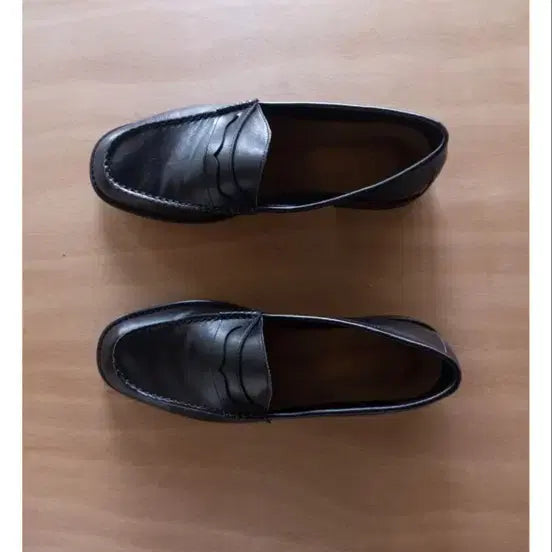 [BUNJANG] Shop Gaia Shirring Loafers Size 250 / 샵가이아 셔링 로퍼 250