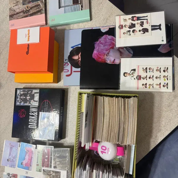 [BUNJANG] BTS Official & Unofficial Photocard and Goods Bundle Set / [급처] BTS 방탄소년단 굿즈 앨범 포토 카드 공식 굿즈&비공식 굿즈 t전화 굿즈 일괄 판매