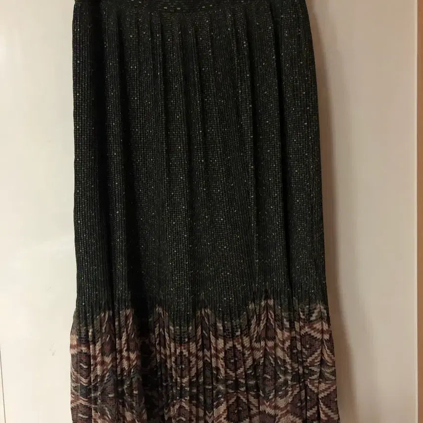 [BUNJANG] Daks Women's Pleated Long Skirt (Plus Size) / 닥스 여자 여성 플리츠 롱 스커트, 치마 (사이즈 큼)