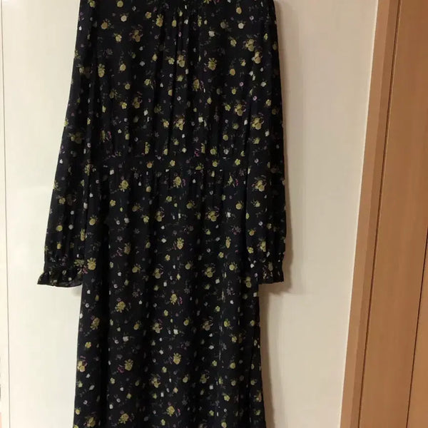 [BUNJANG] Hazzys Ladies Floral Dress / 헤지스 레이디스 여성 플라워 잔꽃 플로럴 여자 하객룩