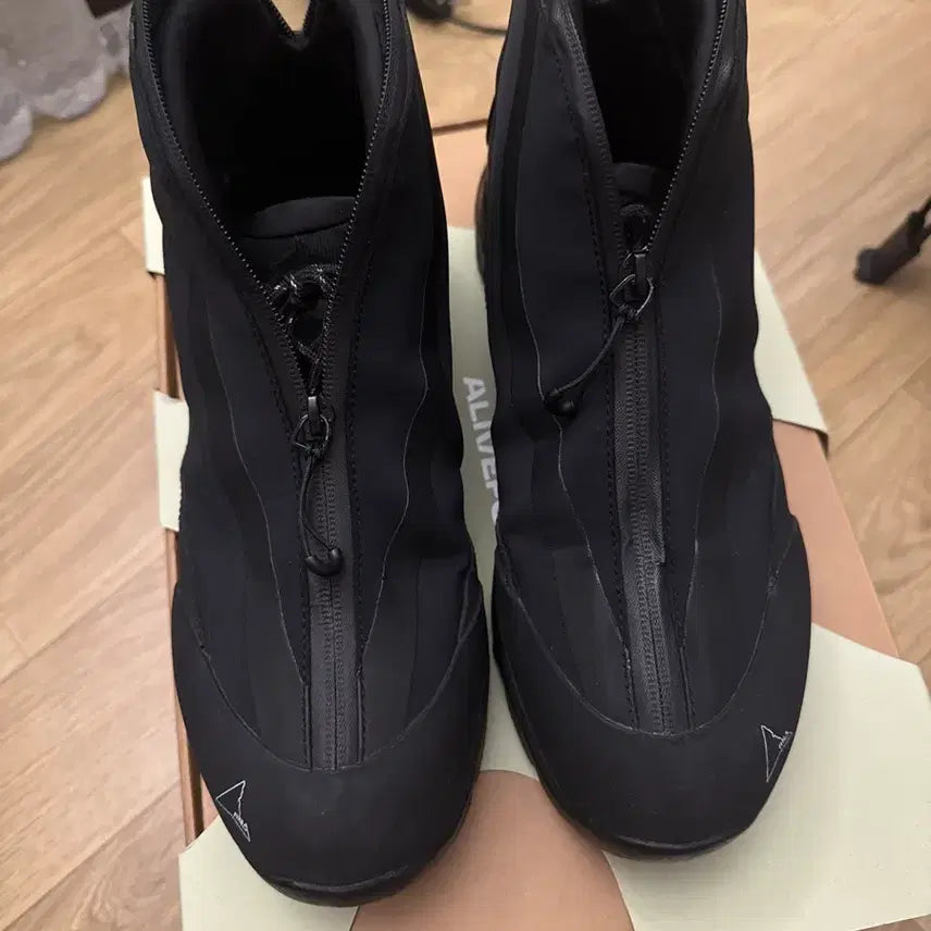 [BUNJANG] ROA Hiking Terry Shoes / 43)ROA 로아하이킹 테리