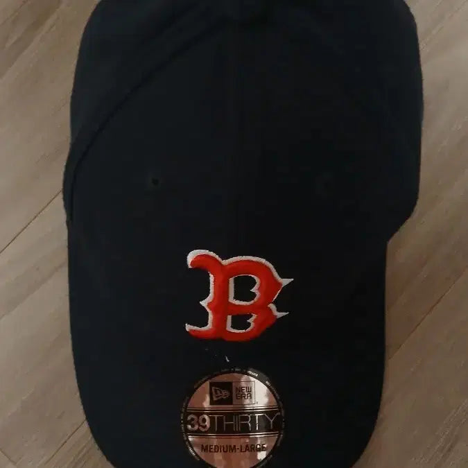 [BUNJANG] New Era Boston Red Sox 3930 Cap Navy / 뉴에라 보스턴 레드삭스 3930 모자 네이비 사용감적음