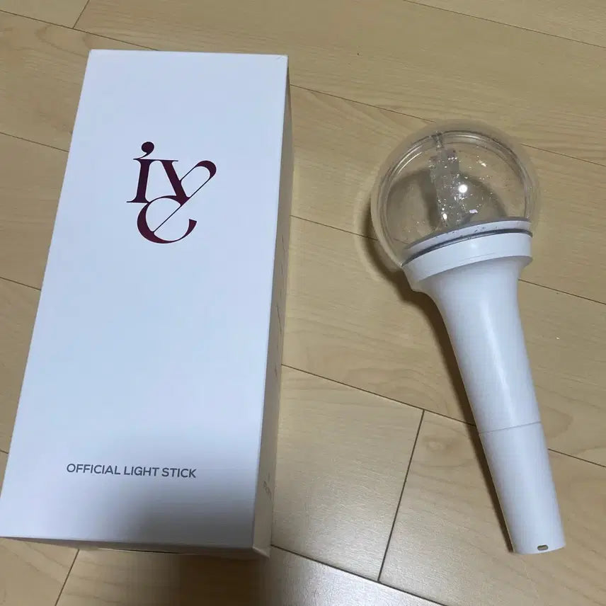 [BUNJANG] IVE Official Lightstick 1st Gen / 아이브 아이해봉 1기