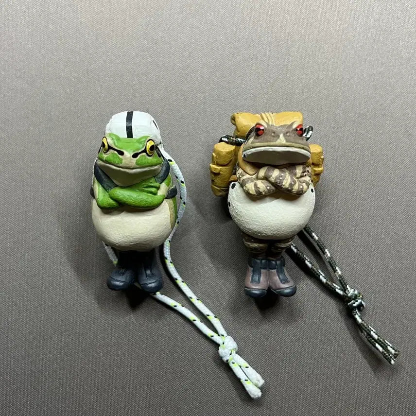 [BUNJANG] Forest Workshop Warrior Frog & Toad 2-Figure Bundle Set / 탐험 개구리 숲공방 무사 개구리 두꺼비 2종 일괄 (가챠/캡슐토이)