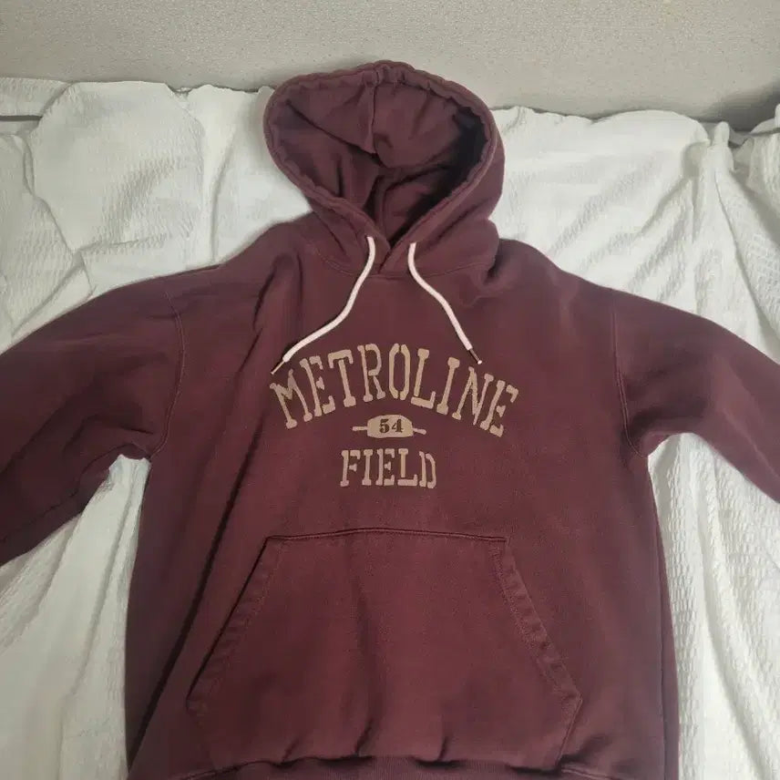 [BUNJANG] Metroline Field Logo Hoodie / 메트로라인 필드 로고 후드티 """