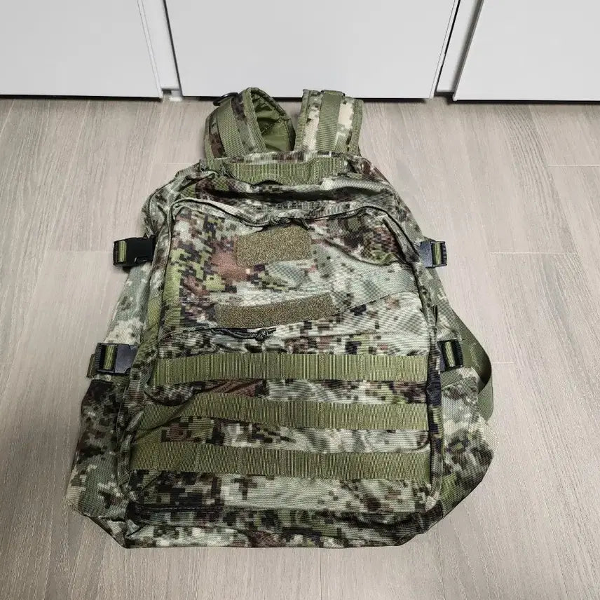 [BUNJANG] Army Digital Pixel Camo 3-Day Tactical Backpack / 육군디지털픽셀 무늬 3일용 전술백.백팩.배낭.가방