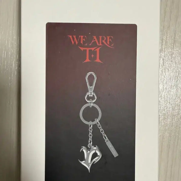 [BUNJANG] T1 Phase Heart Metal Keyring / T1 페이즈 하트 메탈 키링새제품)