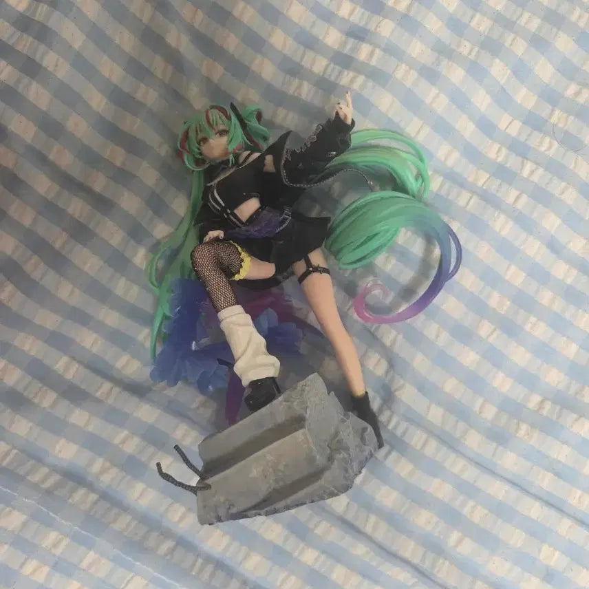 [BUNJANG] Figureism Punk Miku Figure / 피규어리즘 펑크 미쿠 노박스