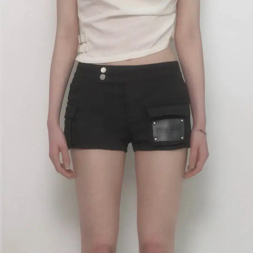 [BUNJANG] Etsosme Leather Patch Cargo Short Pants / 에트오소메 레더 패치 카고 숏팬츠 Leather Patch Cargo Short Pants