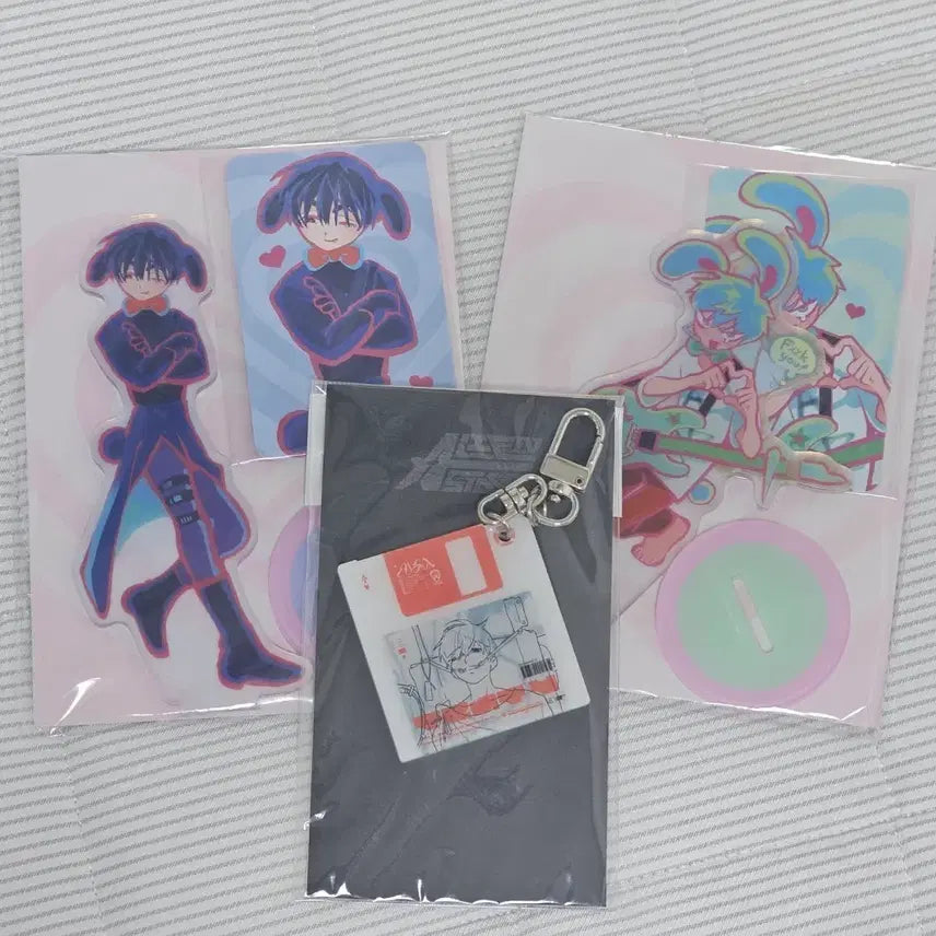 [BUNJANG] ASTE Ivan & Till Rabbit Acrylic Keychain & Ivan Floppy Disk Acrylic Keychain / 에이스테 이반, 틸 토끼 아크릴+이반 디스크 아크릴 키링