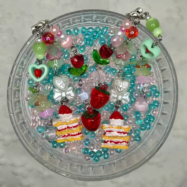 [BUNJANG] Strawberry Party Beaded Keychain / 딸기파티키링 비즈키링