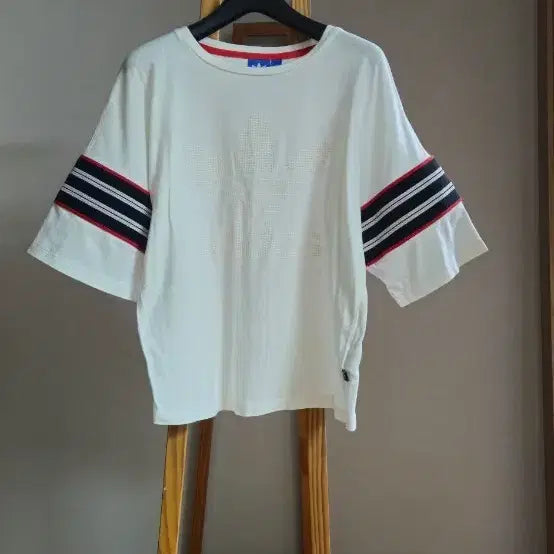 [BUNJANG] Adidas T-Shirt / 아디다스 티셔츠 (택포)