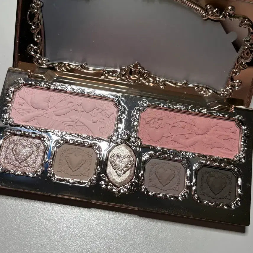 [BUNJANG] Flower Knows Strawberry Shadow Palette / 플라워노즈 스트로베리 섀도우 팔레트 새상품 양도