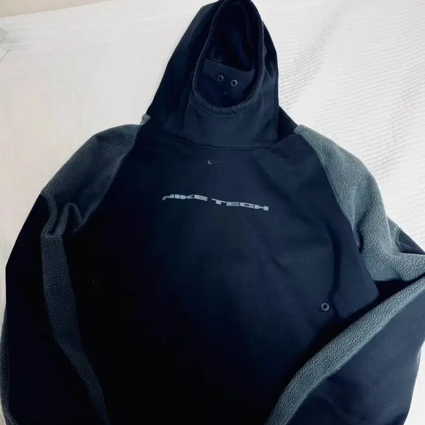[BUNJANG] Nike Tech Boreas Hoodie / 나이키 테크 보레아스 후드티