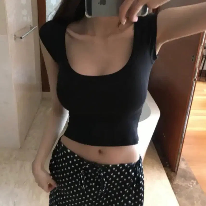 [BUNJANG] soand Cropped T-Shirt / soand 반팔 크롭티
