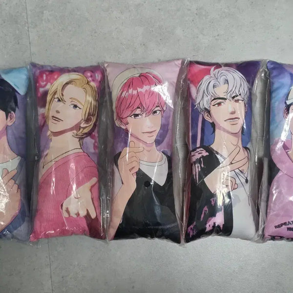 [BUNJANG] PLAVE Samwae Mini Cushion (Sealed) / 플레이브 삼왜 미니 쿠션(미개봉)