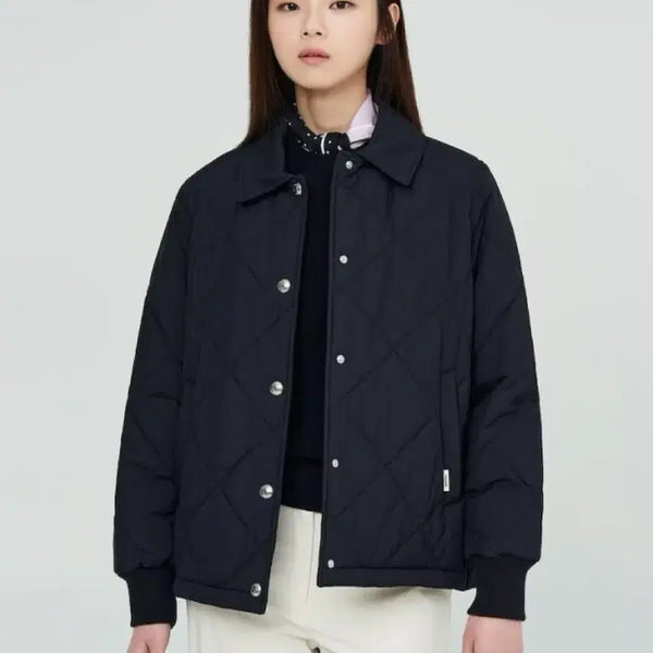 [BUNJANG] Beanpole Ladies 2021 Eco-Friendly Quilting Bomber Jacket Navy / 21년 빈폴레이디스 친환경소재 퀼팅 보머 자켓 네이비 카라 점퍼 경량 패딩 간절기