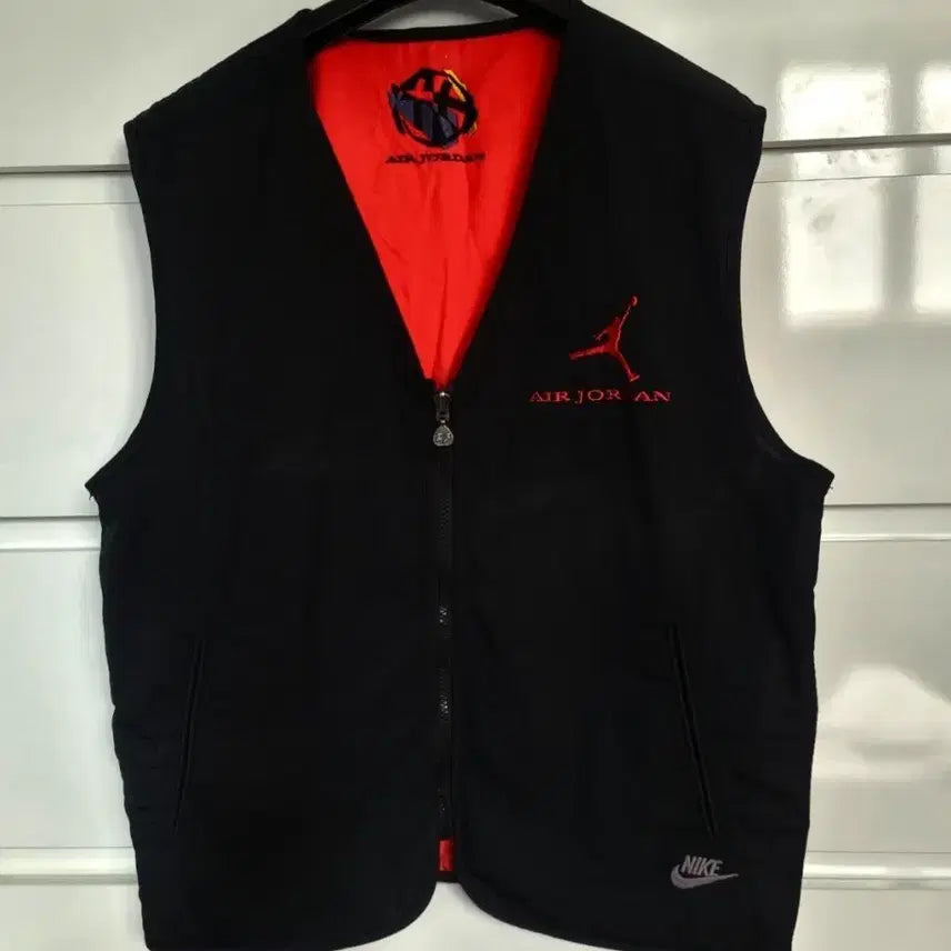 [BUNJANG] Vintage Nike Air Jordan Reversible Embroidered Vest / 90s 삼나스포츠 정품 에어조던 x 나이키 리버서블 올 자수 베스트 95
